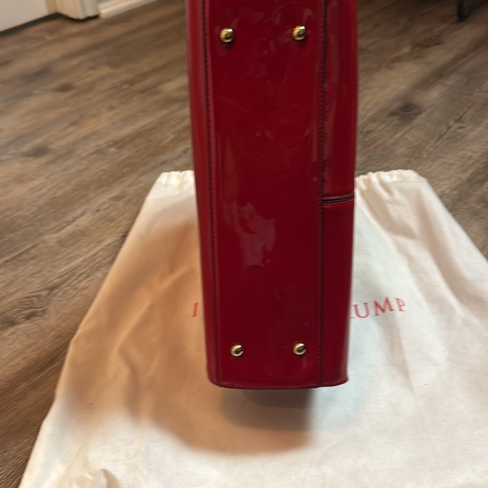 EUC Red Patent leather gold accent Ivanka Trump hand bag - Picture 9 of 12